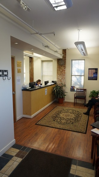 More Photos Of 235-237 Cypress St, Brookline Medical For Lease