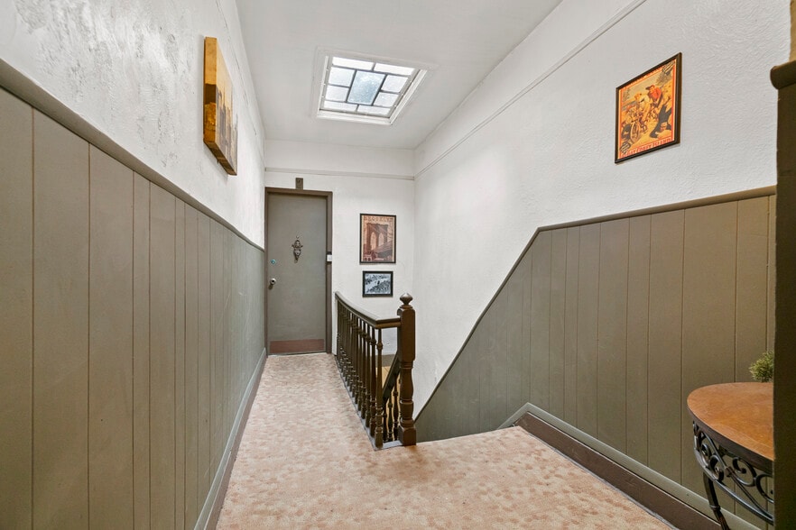 More Photos Of 7601 5th Ave, Brooklyn Storefront Retail Residential For Sale