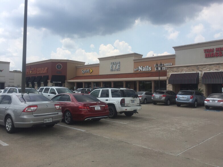 More Photos Of 11660 Westheimer Rd, Houston Unknown For Lease