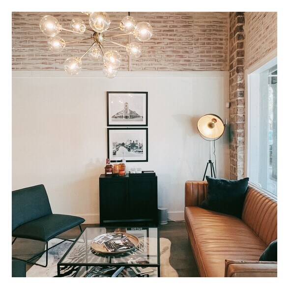 More Photos Of 927 E New Haven Ave, Melbourne Office For Lease