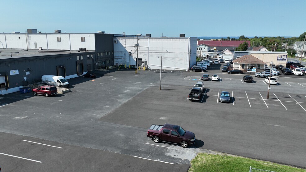 More Photos Of 1727-1801 Union Blvd, Allentown Warehouse For Lease