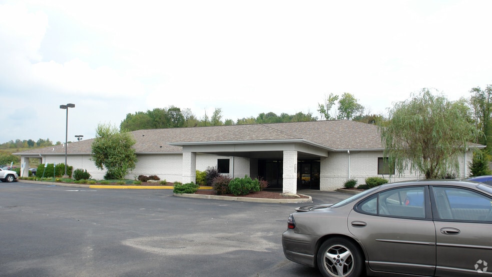 More Photos Of 3000 Village Dr, Jeannette Office For Sale