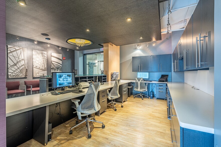 More Photos Of 111 N Wabash Ave, Chicago Medical For Lease