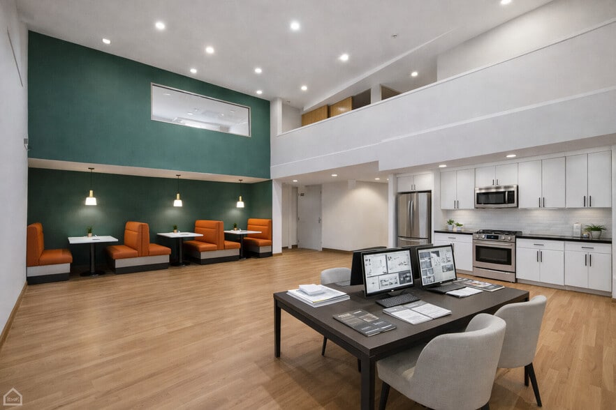 More Photos Of 1309-1311 E 57th St, Chicago Office For Lease