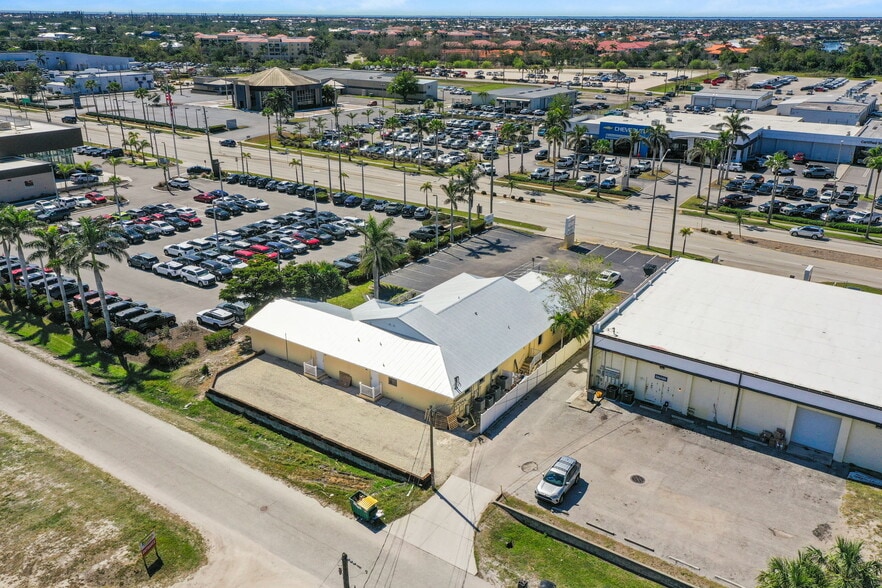More Photos Of 1900 Tamiami Trl, Punta Gorda Office For Sale