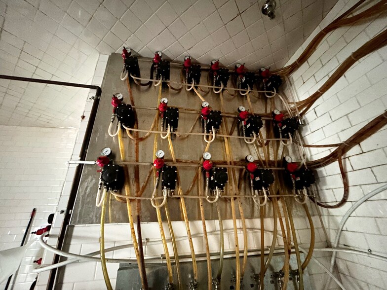 More Photos Of 602-624 Broadway, San Diego Office For Lease