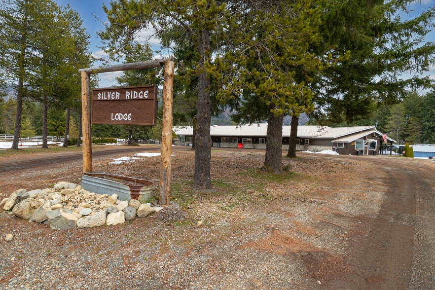 More Photos Of 180 Silver Ridge Ranch Rd, Easton Trailer Camper Park For Sale