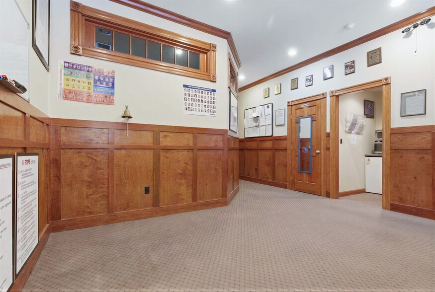 More Photos Of 275 Elm St, North Attleboro Office For Sale