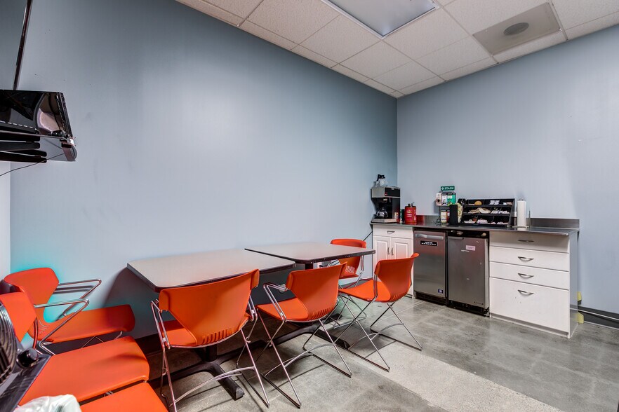 More Photos Of 9601 Irvine Center Dr, Irvine Industrial For Sale