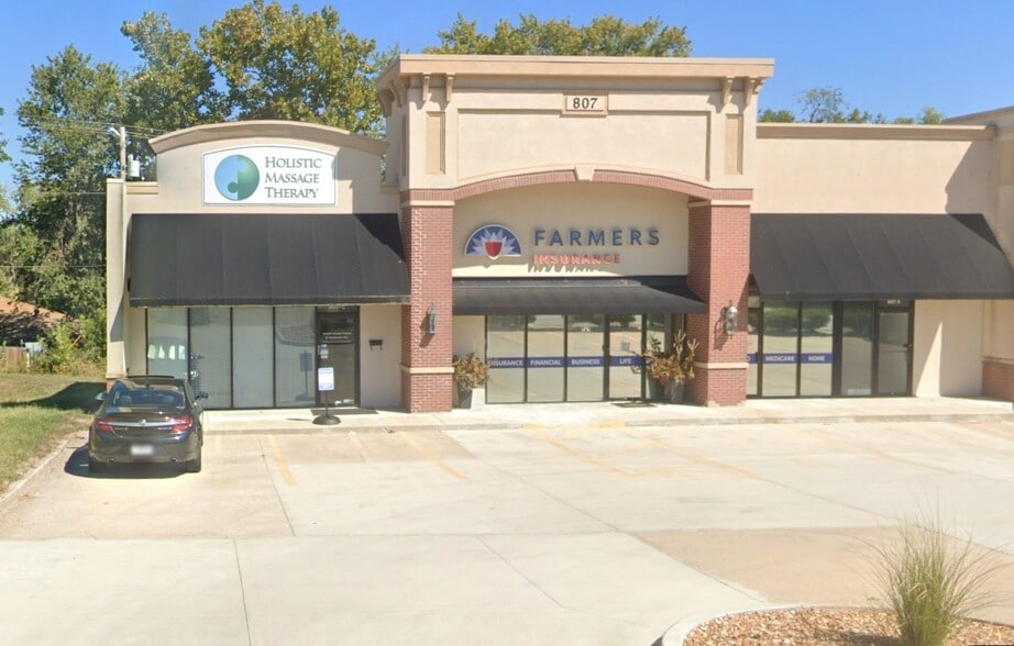 More Photos Of 805-807 W Main St, Blue Springs Storefront Retail Office For Sale