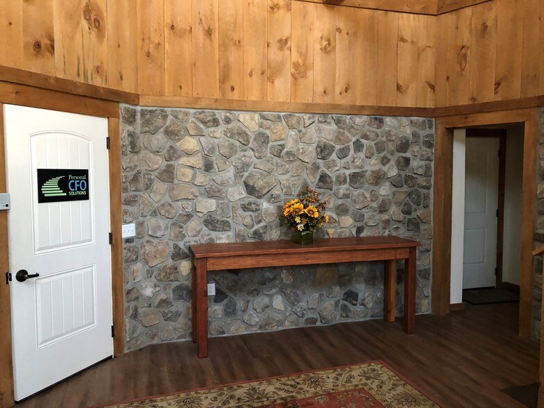 More Photos Of 223 Main St, Chester Medical For Lease