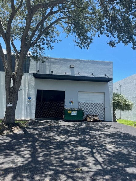More Photos Of 1291 NW 65th Pl, Fort Lauderdale Warehouse For Lease