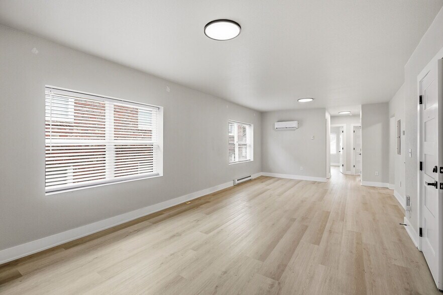 More Photos Of 4335 Mercier St, Kansas City Multifamily For Sale