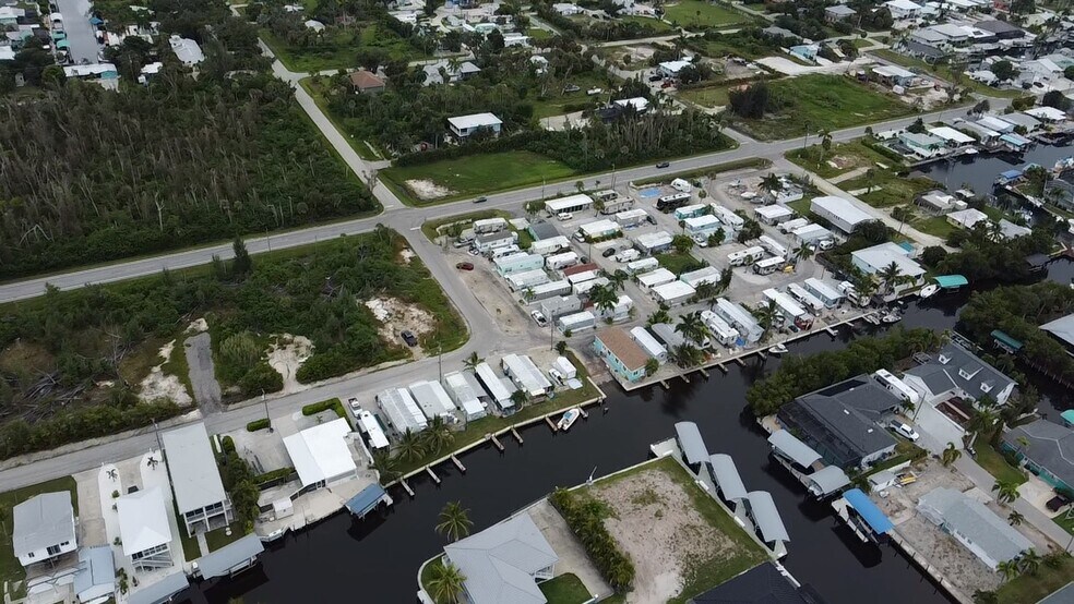 More Photos Of 2581 Oleander St, Saint James City Manufactured Housing Mobile Home Park For Sale