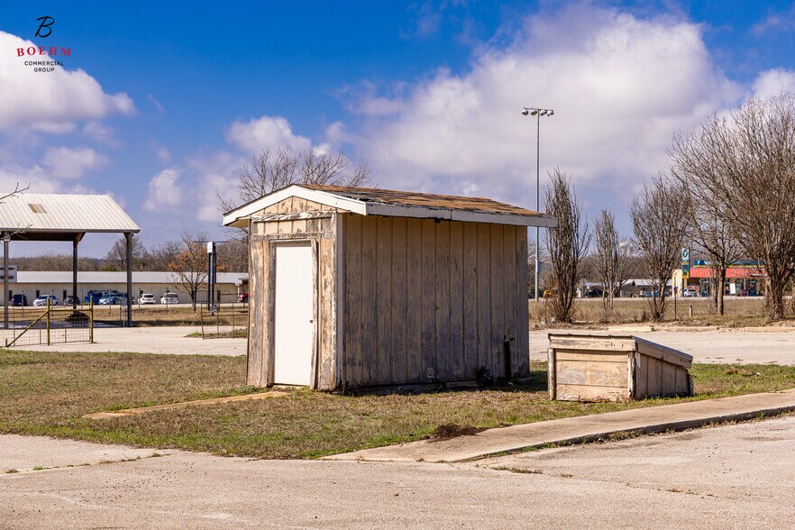 More Photos Of 601 Peterson Farm Rd, Kerrville Land For Sale