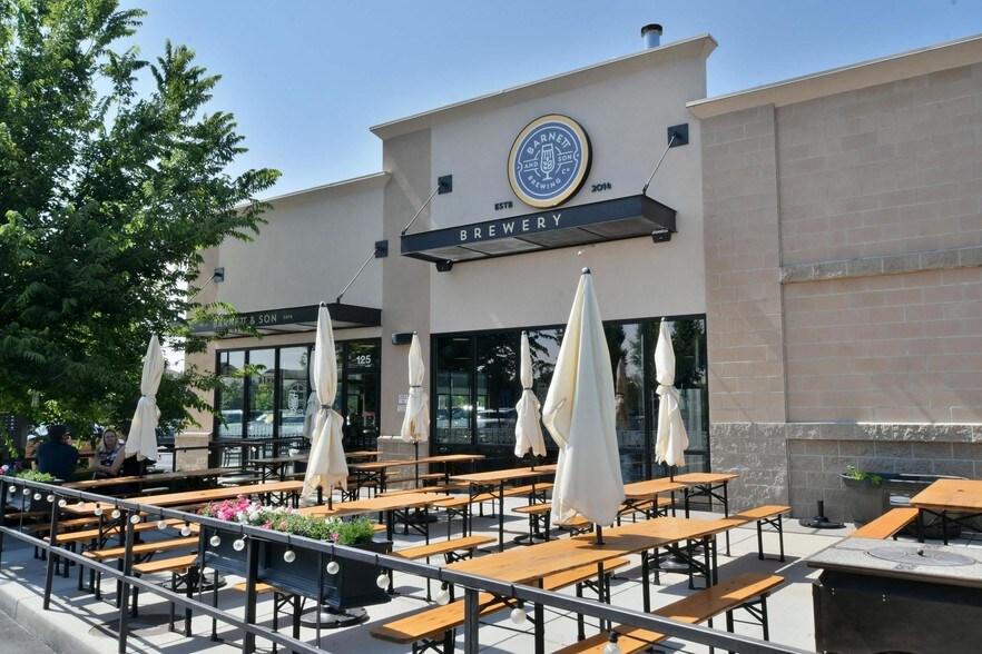 More Photos Of 18425 Pony Express Dr, Parker Storefront Retail Office For Lease