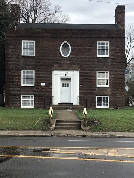 More Photos Of 1312 Cleveland Ave NW, Canton Apartments For Sale