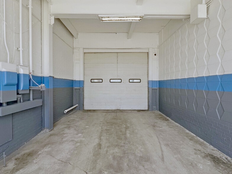 More Photos Of 138 E 12th St, Erie Freestanding For Lease