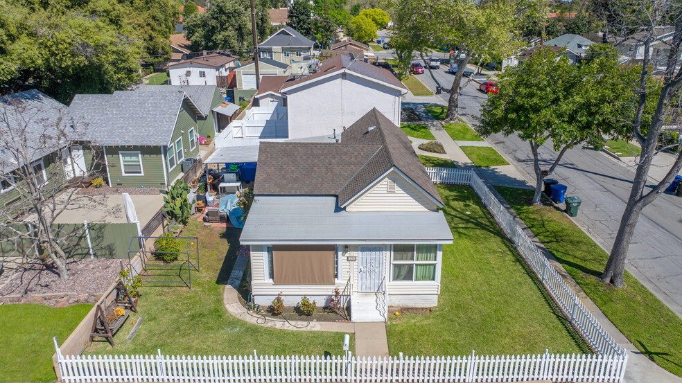 Primary Photo Of 215 W Carroll Ave, Glendora Apartments For Sale