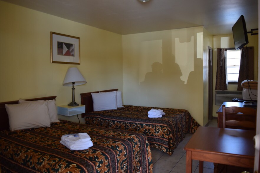 More Photos Of 1010 Boulevard, Seaside Heights Hotel For Sale