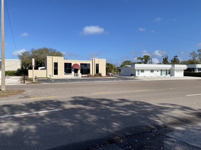 More Photos Of ,  Office For Sale