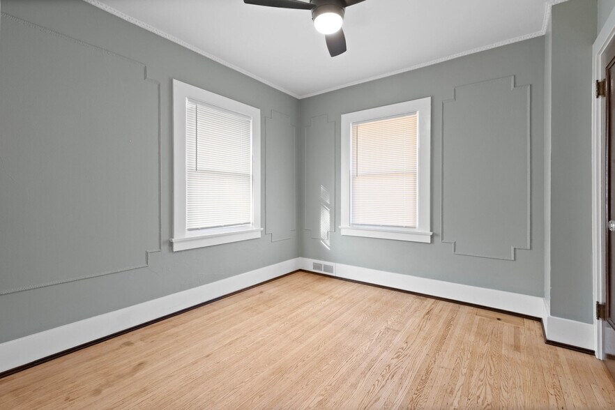 More Photos Of 62 Empire Blvd, Rochester Medical For Sale