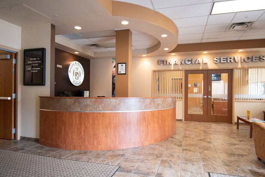 More Photos Of 3121 Euclid Ave, Cleveland Schools For Lease