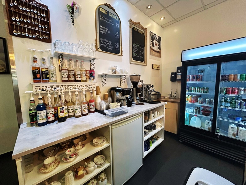 More Photos Of 9404-9412 137 Ave NW, Edmonton Freestanding For Sale