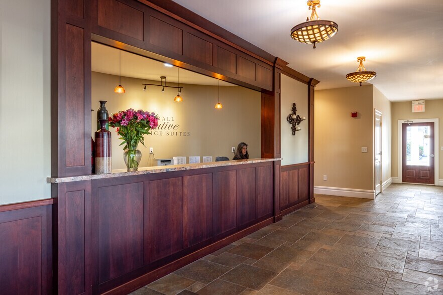 Primary Photo Of 107 Tindall Rd, Middletown Office For Lease