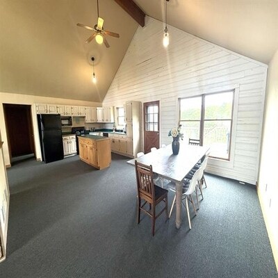 More Photos Of 5140 W US 20, Galena Showroom For Sale