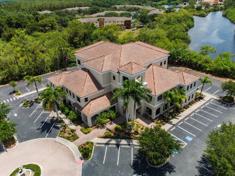 More Photos Of 5920 Pan American Blvd, North Port Medical For Lease