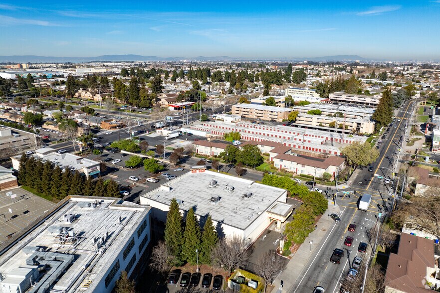 More Photos Of 136th Ave @ 136th Ave. btwn. Bancroft & E. 14th, San Leandro Unknown For Lease