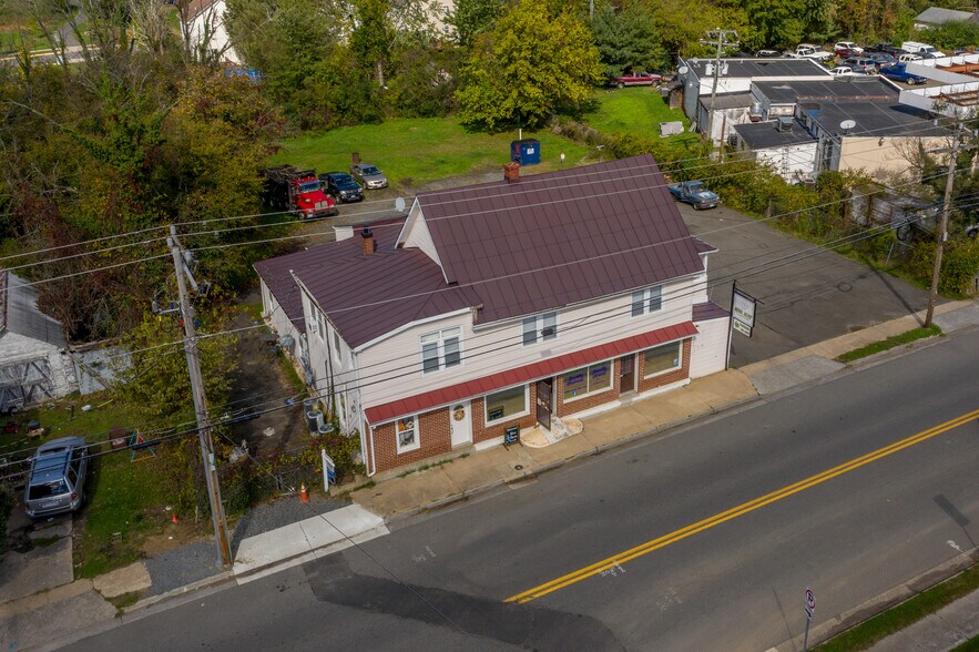 More Photos Of 8414 W Main St, Marshall Storefront Retail Residential For Lease