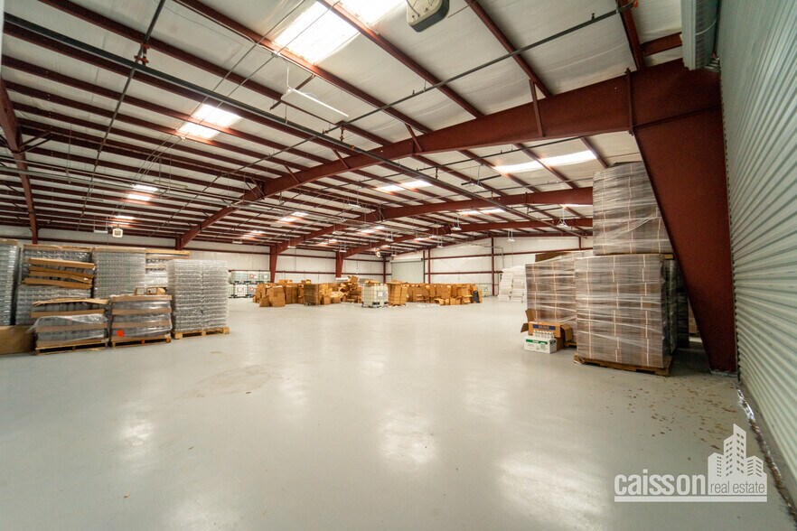 More Photos Of 11618 Nacogdoches Rd, San Antonio Warehouse For Lease