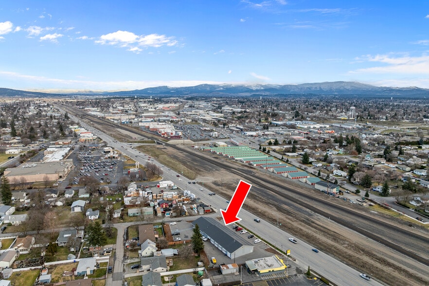 More Photos Of 8615 E Trent Ave, Spokane Valley Auto Repair For Sale