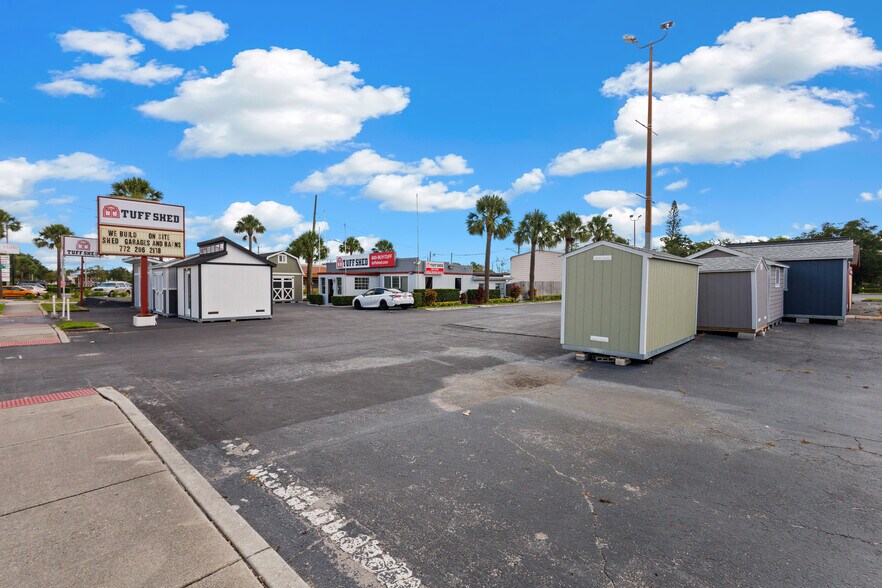 More Photos Of 2402 S US Highway 1, Fort Pierce Freestanding For Sale