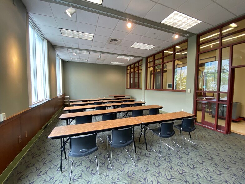 More Photos Of 156 Hanover St, Manchester Office For Sale