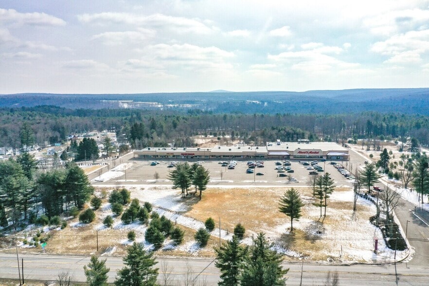 More Photos Of Route 940 @ Route 115, Blakeslee Unknown For Lease