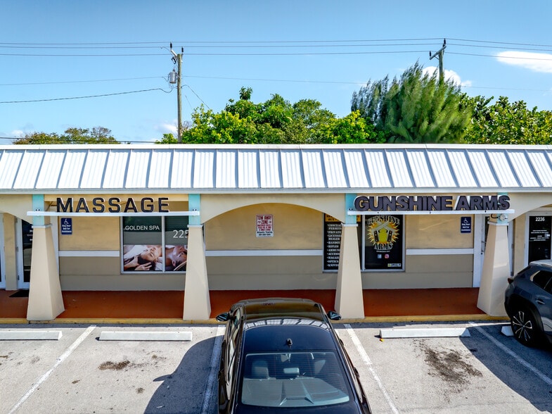 More Photos Of 2236-2266 N Dixie Hwy, Boca Raton Unknown For Lease