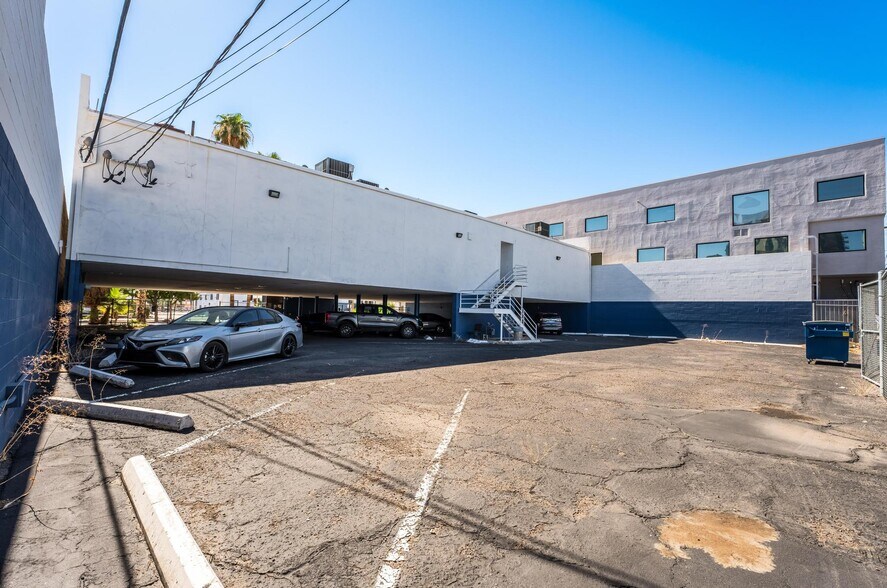 More Photos Of 714 S 4th St, Las Vegas Medical For Sale