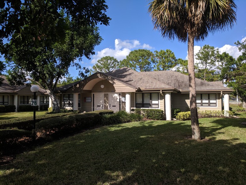 More Photos Of 12545-12551 New Brittany Blvd, Fort Myers Medical For Sale