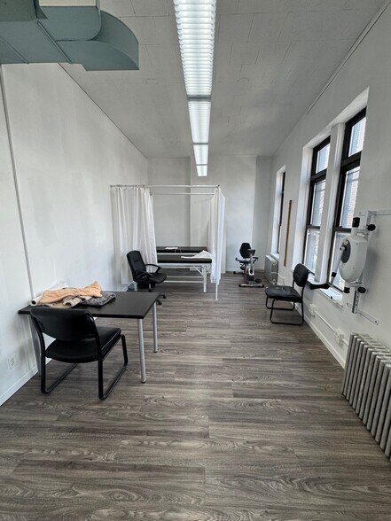 More Photos Of 100 Pennsylvania Ave, Brooklyn Loft Creative Space For Lease