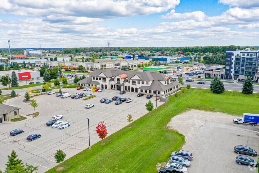 More Photos Of 725 Bridge St W, Waterloo Office For Lease