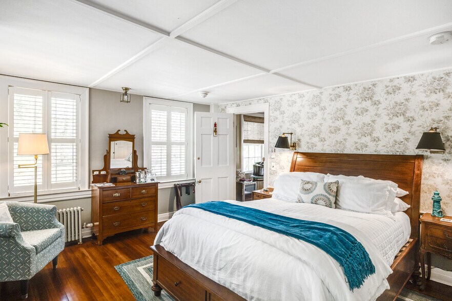 More Photos Of 1861 Main St, Brewster Hospitality For Sale