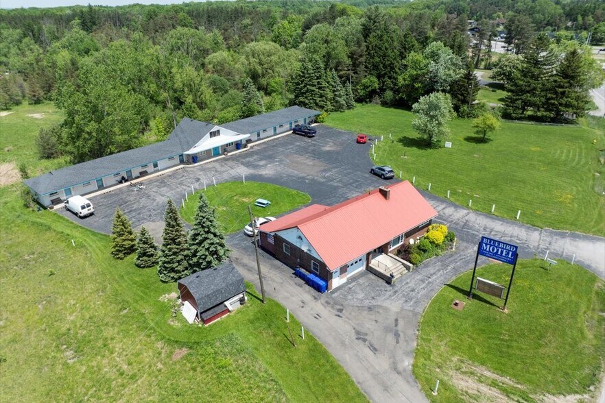 More Photos Of 1630 Southwestern blvd, West Seneca Hotel For Sale