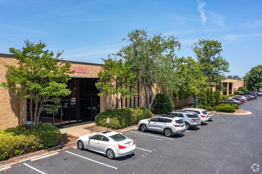 More Photos Of 801 Blacklawn Rd SW, Conyers Warehouse For Lease