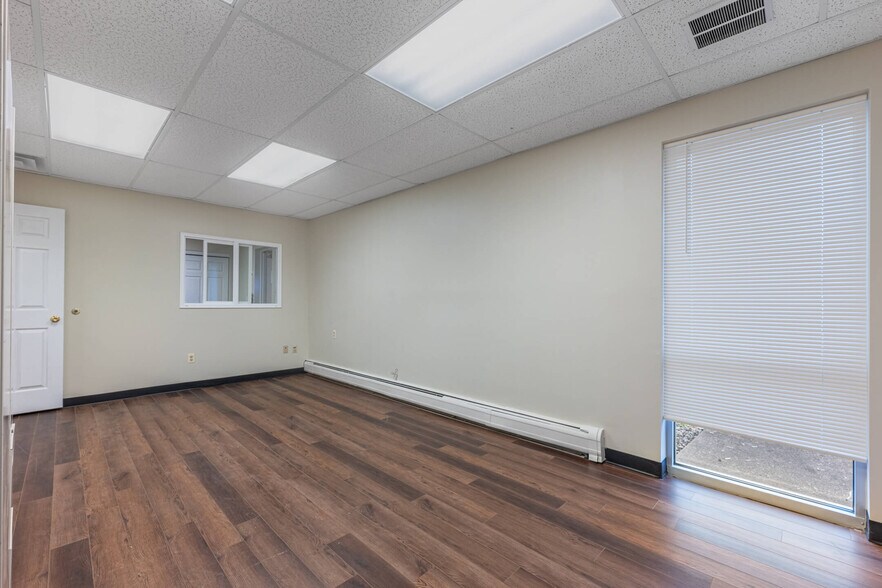 More Photos Of 3572 Dayton-Xenia Rd, Beavercreek Medical For Lease