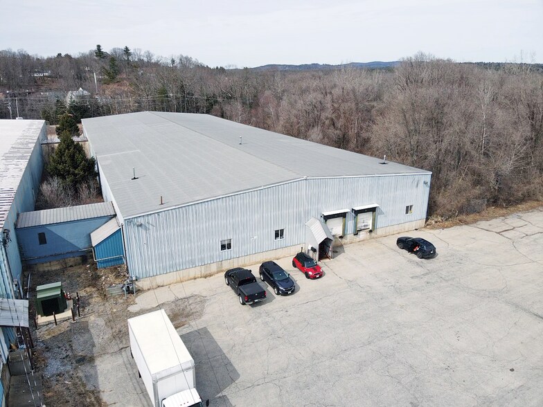 More Photos Of 77 Merrimack St, Concord Warehouse For Lease