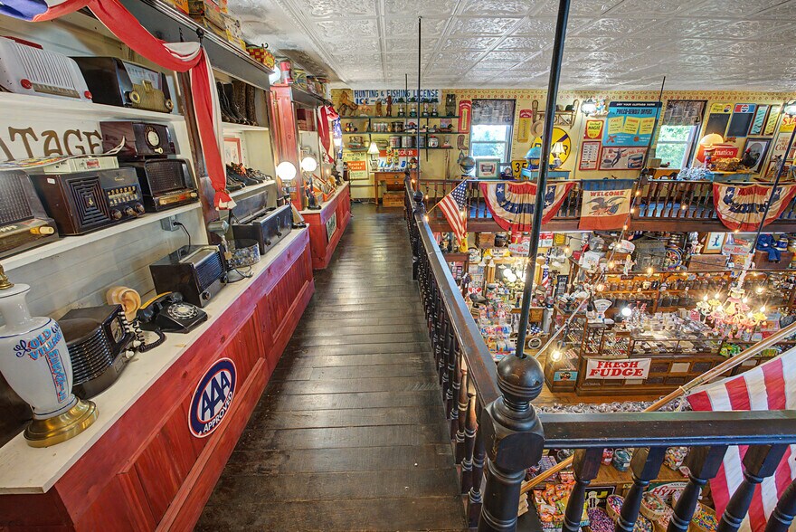 More Photos Of 219 MO-21, Caledonia Storefront Retail Residential For Sale