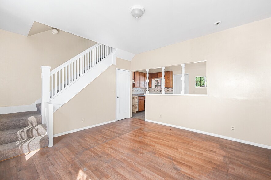 More Photos Of 1727 Bellevue Ave, Los Angeles Apartments For Sale